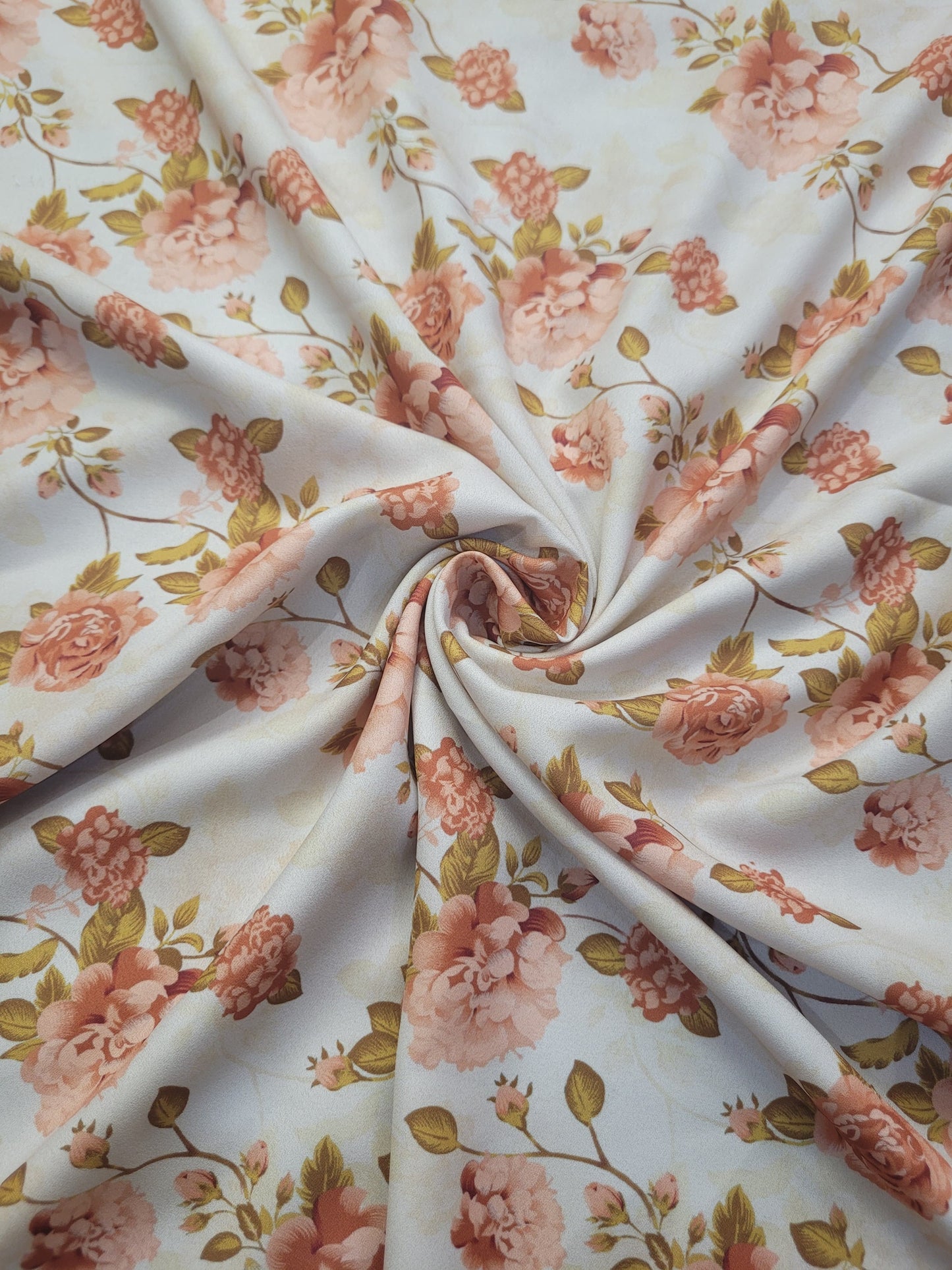 BEIGE ROSES