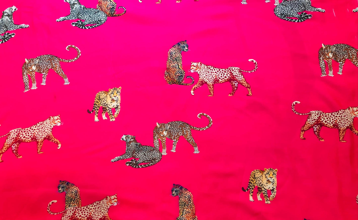 MAGENTA WILD LEOPARD